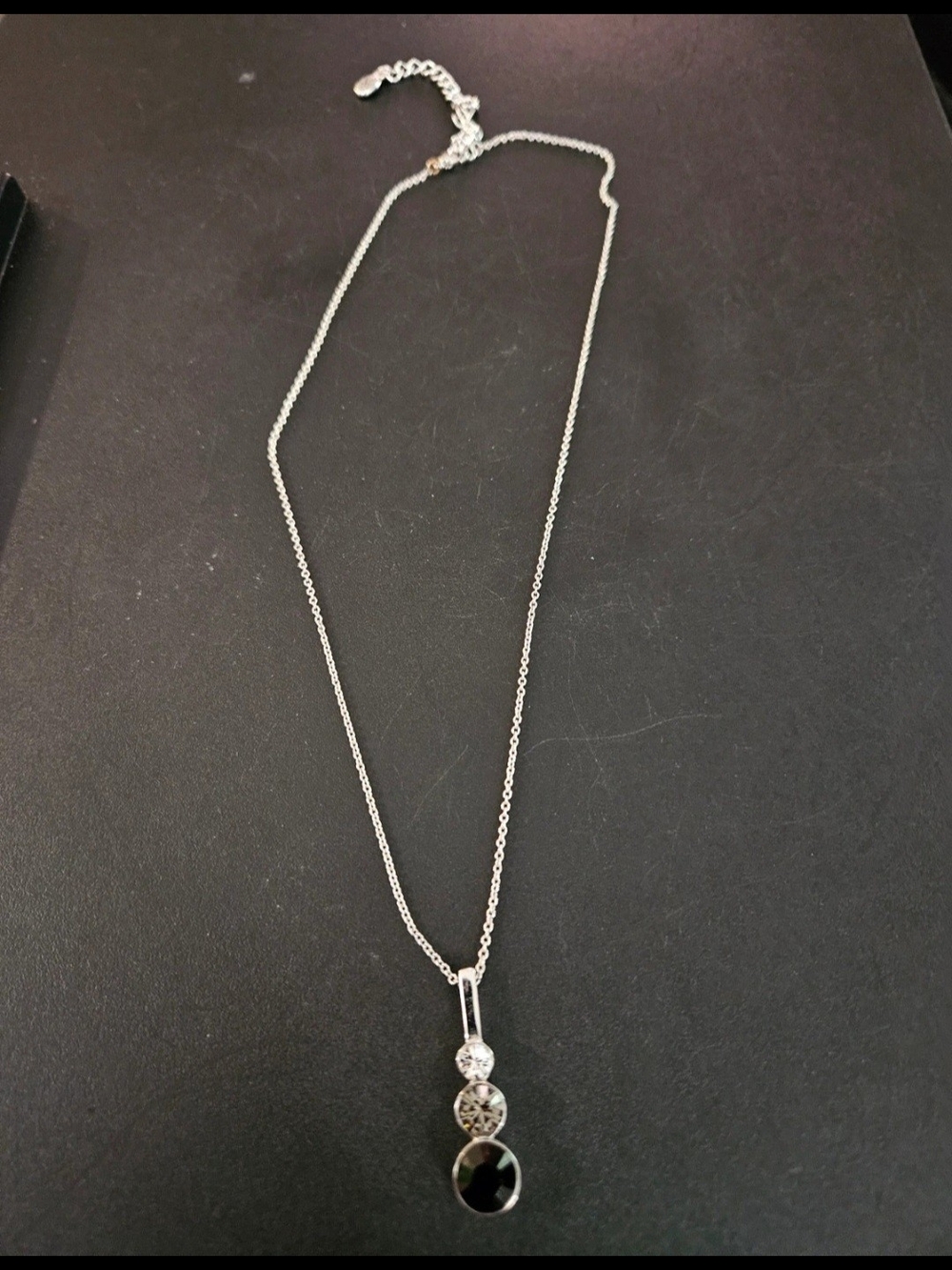 Annaleece necklace with three-tiered drop pendant